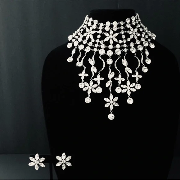 🇦🇪 UAE VINTAGE CRYSTALS CHOCKER NECKLACE & EARRINGS SET - Picture 7 of 10